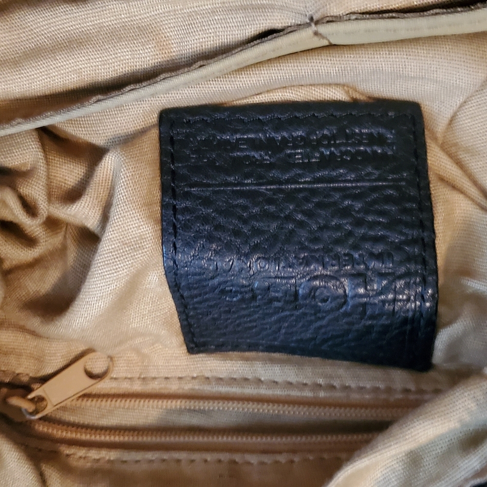 Purse - Picture 2 of 4